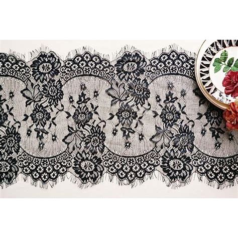 '90s Halloween decor to bring out your inner Sabrina The Teenage Witch ...