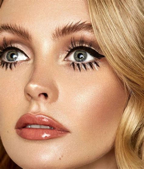 disco stick makeup