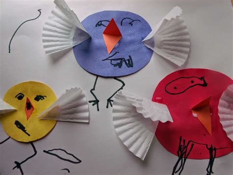 Awesome Parrot Themed Crafts