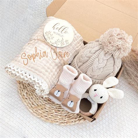 Personalized Newborn Gift Set, New Parent Gift, Gift for New Baby Boy ...