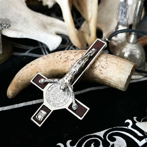 Inverted cross pendant | CULTNIA