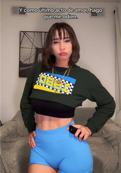 Laynis Almonte (@layniscabrera) - Urlebird