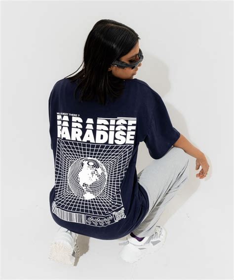 Paradise - Oversized T-shirt – TheBTclub
