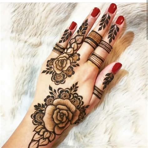 Most Loved Back Hand Mehndi Designs For Bride - Styleoflady