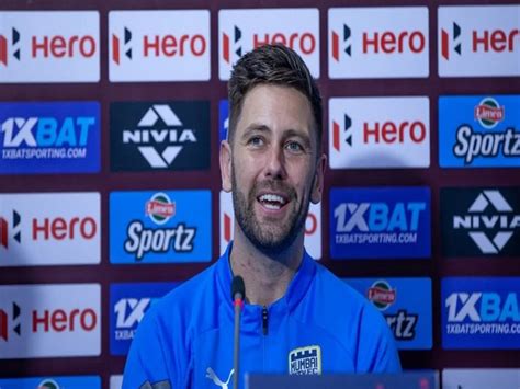 We have been far more consistent this season: Mumbai City FC's Des ...