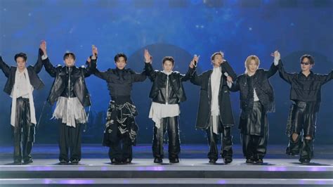 BTS Comeback Live ARIRANG Review: Happy Tears Fill Gwanghwamun Concert ...