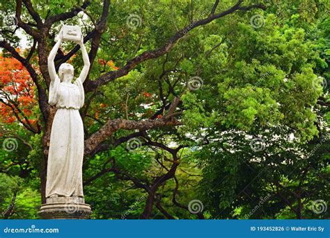 University of Santo Tomas Fountain of Knowledge Statue in Manila ...