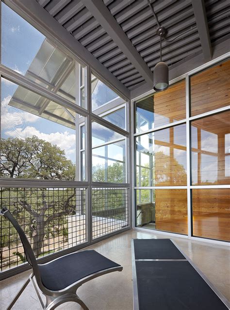 Gallery of Patrick Heath Public Library / LPA - 1