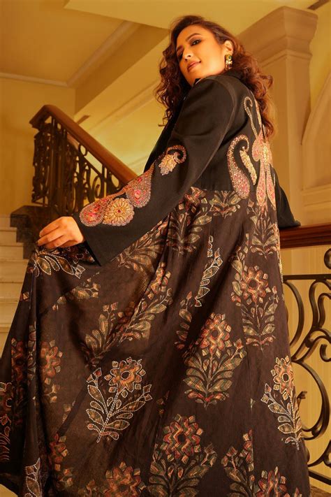 Neeta Lulla – NSL FASHION PVT LTD