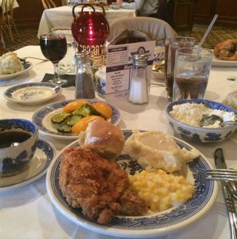 dinner and a show kansas city