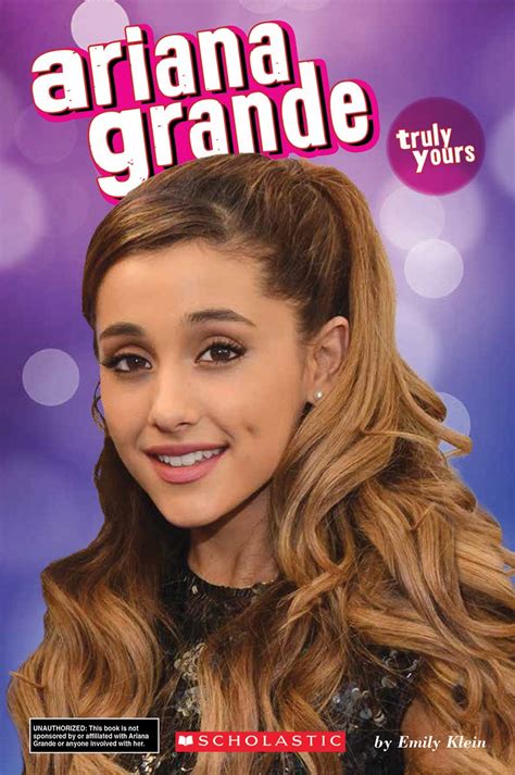 Ariana Grande : Scholastic Inc: Amazon.in: Books