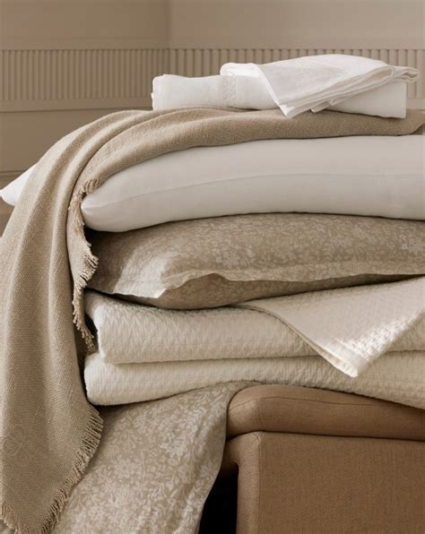 Luxury Organic Bedding, Sheets & Towels | Boll & Branch®