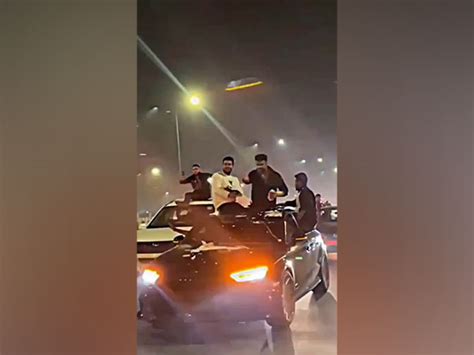 Delhi: One held after viral video shows persons standing on roof of ...