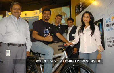 Celebs who supported Earth Hour- The Etimes Photogallery Page 8