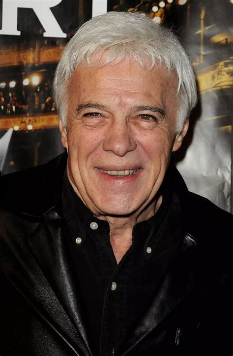 Françoise Hardy, Hugo Claus y Guy Bedos, también solicitaron morir por ...