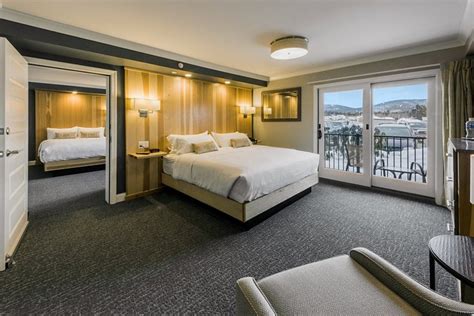 CENTER HARBOR INN - Inn Reviews, Photos, Rate Comparison - Tripadvisor