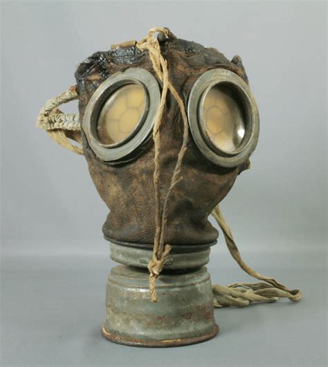 Gas mask WWI. | Gas mask, Real gas mask, Gas