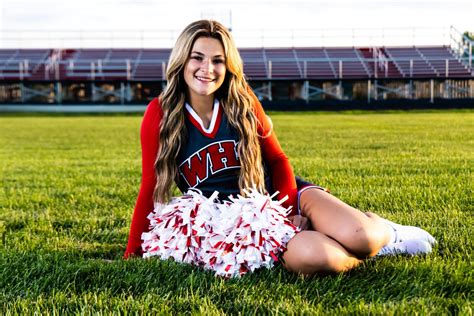 Circleville Pumpkin Show Candidate Rides Tractors When She's Not ...