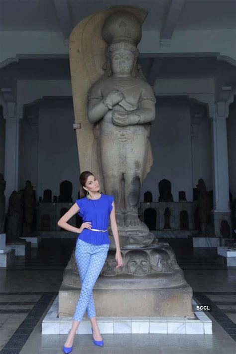 Miss Universe Gabriela Isler's Indonesian sojourn