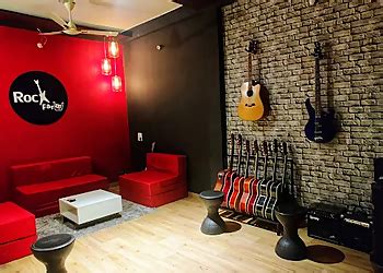 3 Best Music Schools in Ujjain, MP - Expert Recommendations