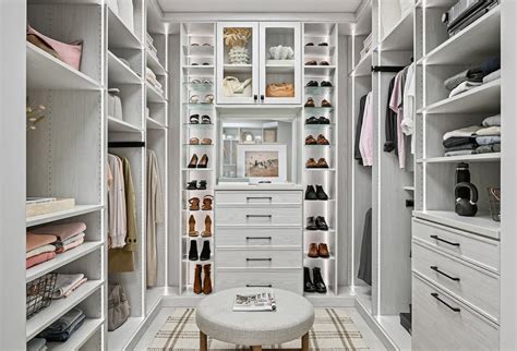Walk-In Closet Top View 的图像结果