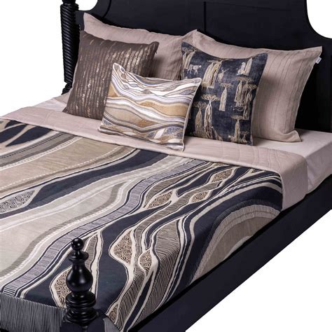 Boab Natural Bed Cover with Charcoal Print – Queen-size Bed - Studio Abaca