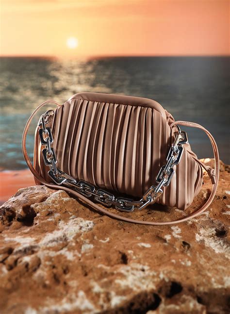 Buy Absolutely Unique Soft Pleated Pouch Bag 123262PINKNA – KAZO