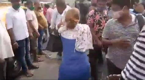 Woman beats traffic police constable in Mumbai, video viral