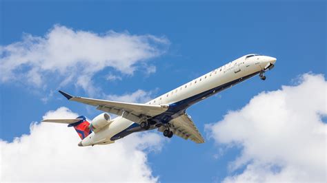 Delta Connection CRJ 的图像结果