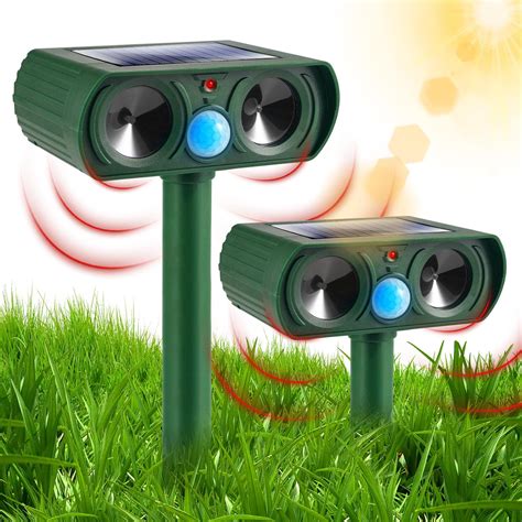 2 Pack Solar Ultrasonic Animal Repeller Outdoor Deer Repellent Devices ...
