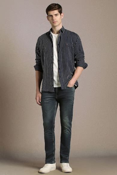 Louis Philippe Jeans Slim Fit Jeans, Men Dark Blue Mid Slim Fit Jeans ...