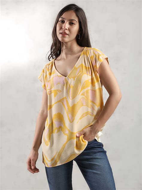 Women Yellow Regular Fit Top – FYVA
