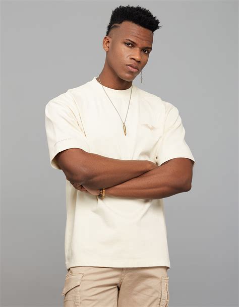 Beige Half Sleeves Round Neck Oversized Tee – ROOKIES