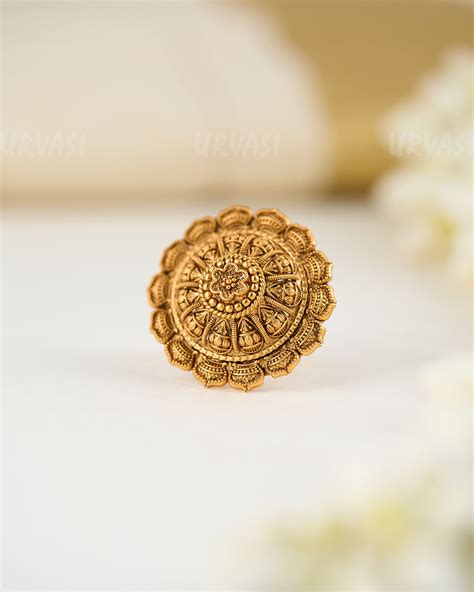 Gold-Toned Floral Leaf Motif Finger Ring FR 25 – URVASI LADIES NOVELTIES