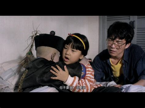 《僵尸家族》1986年香港喜剧,悬疑电影在线观看_蛋蛋赞影院