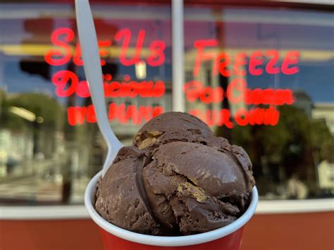 S.F. ice cream parlor Swensen's remains a classic at 75