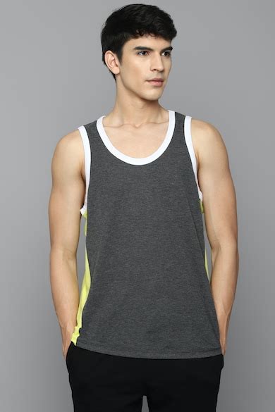 Buy Men Grey Patterned Crew Neck Vest Online - 743158 | Allen Solly
