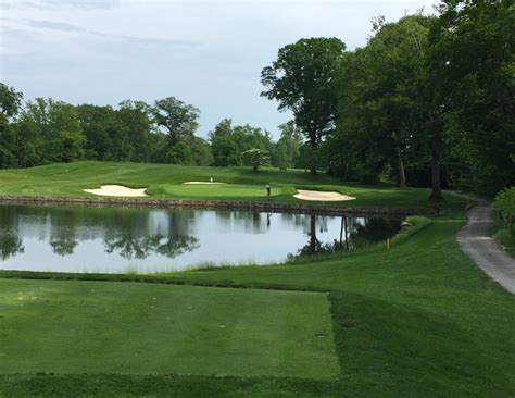 Review: Quaker Ridge Golf Club - Worldgolfer's Golf Course Reviews