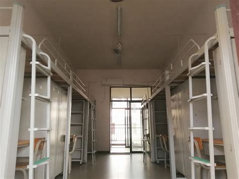 桂林理工大学博文管理学院学生宿舍家具采购案例