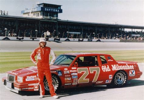 OIP.dJpLwJPBge6DiqRhmk3BJAHaFL