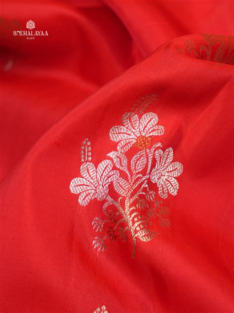 Buy Authentic Kanjivaram Silk Sarees at Snehalyaa Silks – Snehalayaa Silks