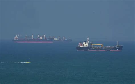US, Gulf allies push UN sanctions threat over Hormuz blockade