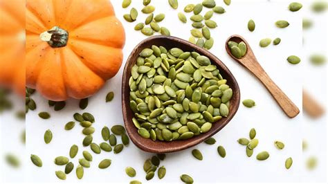 Pumpkin Seeds: Pumpkin seeds: 5 health benefits of adding this to your ...