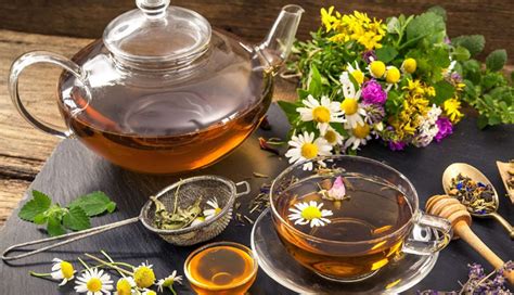 8 Effective Home Remedies To Treat Achilles Tendon Pain - lifeberrys.com