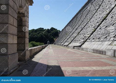 Kensico Dam Plaza and Reservoir B 33 Editorial Stock Photo - Image of ...