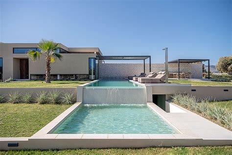 Pnoe Deluxe Seafront Villa , Tavronitis , Chania , Crete