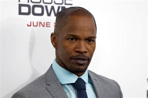 Download Jamie Foxx attending the 'White House Down' premiere in ...