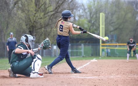 West Genesee softball finds way to ‘scratch, claw and complete ...