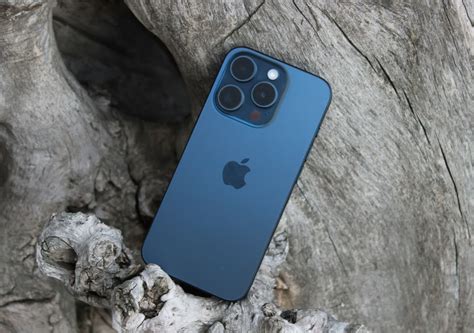 Apple doubles iPhone 15's advertised battery lifespan ahead of EU regulations | TechSpot