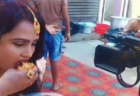Full make-up, desi tashan... A new debate broke out over this video of ...